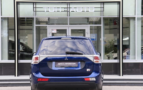 Mitsubishi Outlander III рестайлинг 3, 2014 год, 1 381 000 рублей, 6 фотография