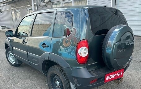 Chevrolet Niva I рестайлинг, 2017 год, 755 990 рублей, 3 фотография