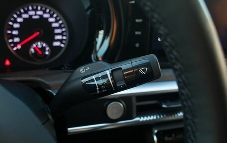 KIA K5, 2020 год, 3 020 000 рублей, 23 фотография
