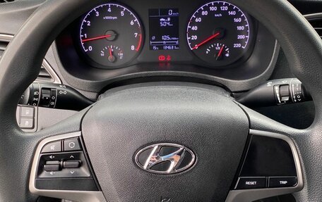 Hyundai Solaris II рестайлинг, 2018 год, 1 189 990 рублей, 9 фотография