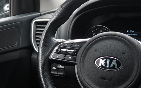 KIA Sportage IV рестайлинг, 2019 год, 2 635 990 рублей, 18 фотография