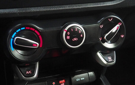 KIA Rio IV, 2020 год, 1 487 990 рублей, 14 фотография
