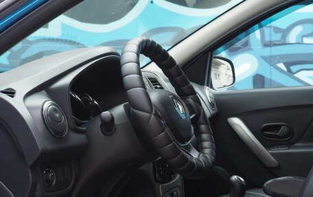 Renault Logan II, 2019 год, 1 055 990 рублей, 7 фотография