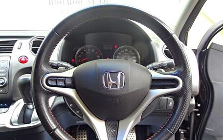 Honda Stream II, 2014 год, 990 000 рублей, 11 фотография