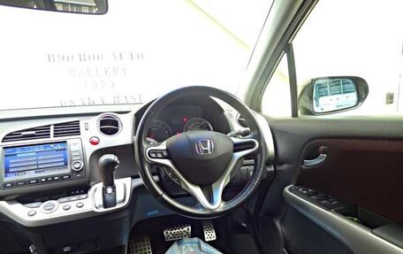 Honda Stream II, 2014 год, 990 000 рублей, 10 фотография