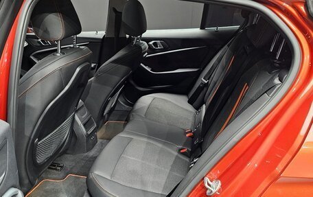 BMW 1 серия, 2021 год, 2 330 000 рублей, 18 фотография