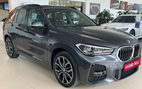 BMW X1, 2020 год, 3 020 000 рублей, 4 фотография