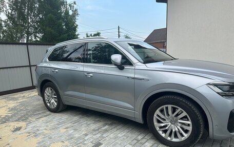 Volkswagen Touareg III, 2019 год, 6 050 000 рублей, 4 фотография