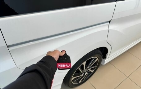 Honda Stepwgn IV, 2016 год, 2 329 000 рублей, 27 фотография