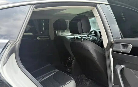 Volkswagen Passat CC, 2021 год, 2 420 000 рублей, 9 фотография