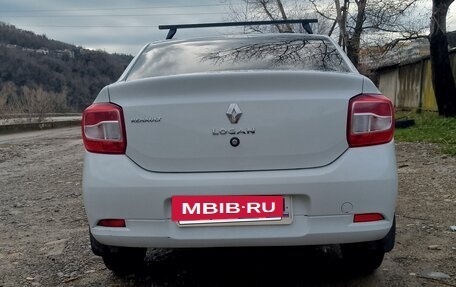 Renault Logan II, 2017 год, 550 000 рублей, 7 фотография