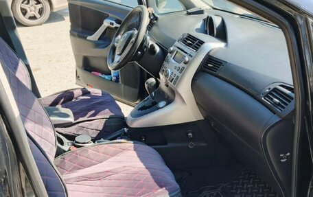 Toyota Verso I, 2010 год, 1 250 000 рублей, 10 фотография
