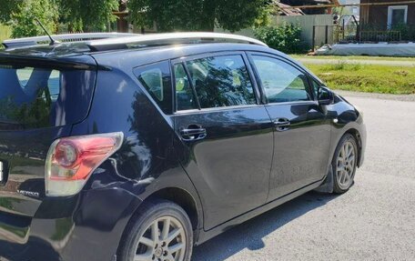 Toyota Verso I, 2010 год, 1 250 000 рублей, 16 фотография