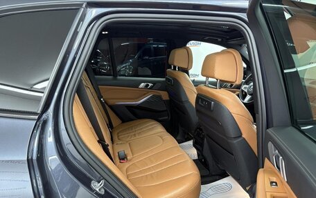 BMW X5, 2018 год, 5 555 000 рублей, 10 фотография