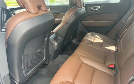 Volvo XC60 II, 2021 год, 2 300 000 рублей, 10 фотография