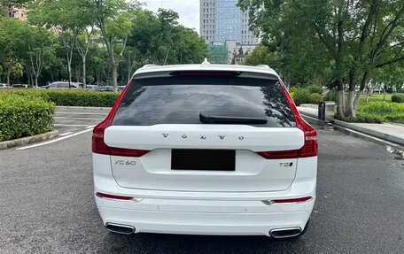 Volvo XC60 II, 2021 год, 2 300 000 рублей, 18 фотография