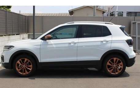 Volkswagen T-Cross I, 2022 год, 1 350 000 рублей, 6 фотография