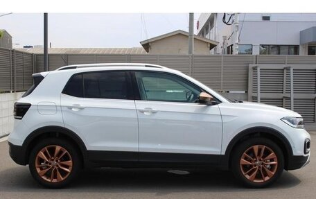 Volkswagen T-Cross I, 2022 год, 1 350 000 рублей, 7 фотография