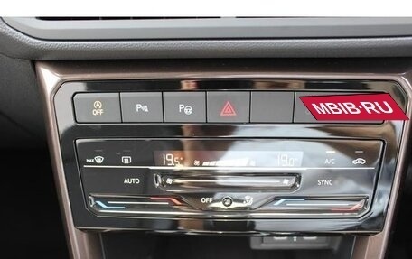 Volkswagen T-Cross I, 2022 год, 1 350 000 рублей, 18 фотография