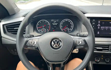Volkswagen Polo, 2022 год, 1 300 000 рублей, 11 фотография