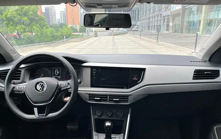 Volkswagen Polo, 2022 год, 1 300 000 рублей, 14 фотография