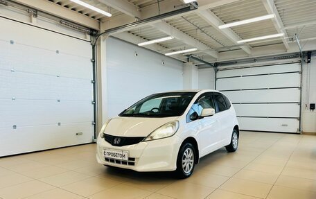 Honda Fit III, 2010 год, 989 000 рублей, 2 фотография
