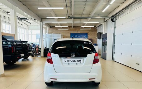 Honda Fit III, 2010 год, 989 000 рублей, 5 фотография