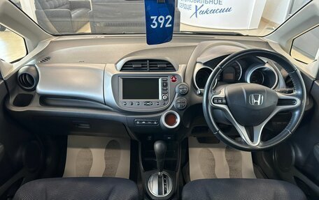 Honda Fit III, 2010 год, 989 000 рублей, 16 фотография