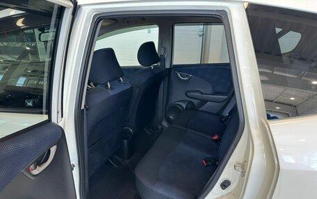 Honda Fit III, 2010 год, 989 000 рублей, 18 фотография
