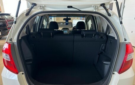 Honda Fit III, 2010 год, 989 000 рублей, 19 фотография