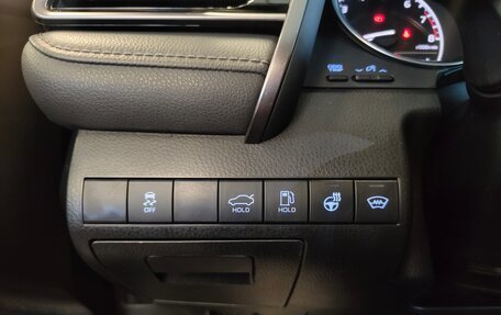 Toyota Camry, 2021 год, 2 895 000 рублей, 11 фотография