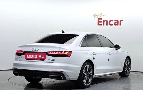 Audi A4, 2022 год, 2 604 000 рублей, 3 фотография