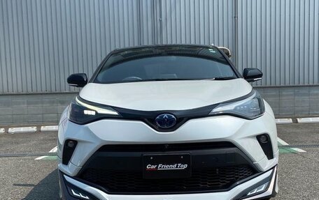 Toyota C-HR I рестайлинг, 2022 год, 1 670 777 рублей, 2 фотография
