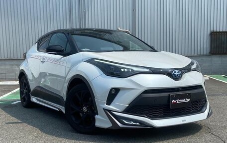 Toyota C-HR I рестайлинг, 2022 год, 1 670 777 рублей, 3 фотография