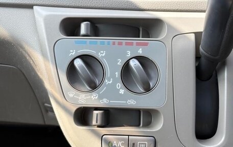 Toyota Pixis Epoch, 2012 год, 500 000 рублей, 13 фотография