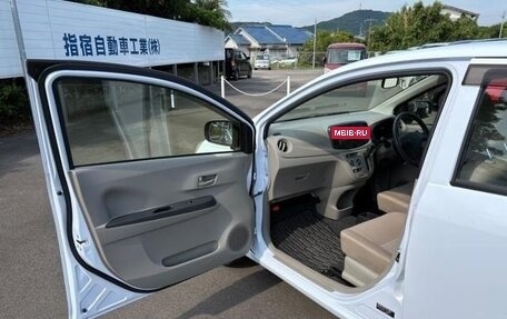 Toyota Pixis Epoch, 2012 год, 500 000 рублей, 10 фотография