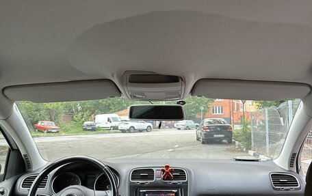 Volkswagen Golf VI, 2009 год, 800 000 рублей, 6 фотография