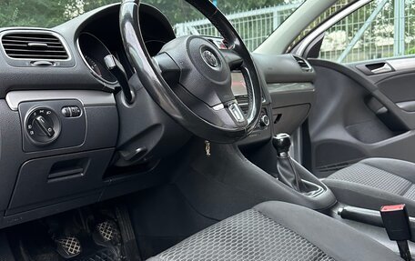 Volkswagen Golf VI, 2009 год, 800 000 рублей, 9 фотография