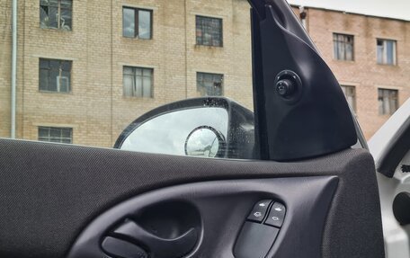 Ford Focus IV, 2004 год, 230 000 рублей, 19 фотография