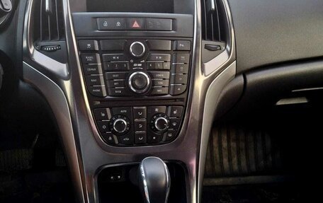 Opel Astra J, 2011 год, 800 000 рублей, 8 фотография