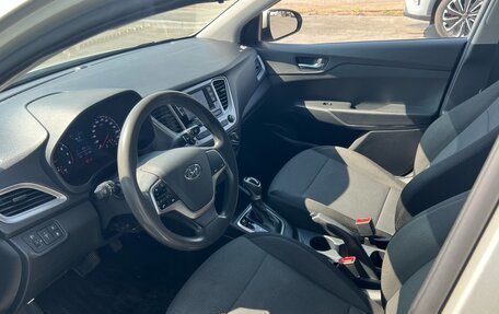 Hyundai Solaris II рестайлинг, 2020 год, 1 215 000 рублей, 10 фотография