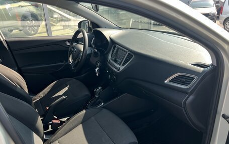 Hyundai Solaris II рестайлинг, 2020 год, 1 215 000 рублей, 9 фотография