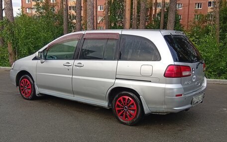 Nissan Liberty, 1999 год, 325 000 рублей, 4 фотография