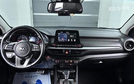 KIA K3, 2018 год, 1 560 000 рублей, 5 фотография