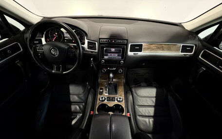 Volkswagen Touareg III, 2015 год, 2 157 000 рублей, 8 фотография