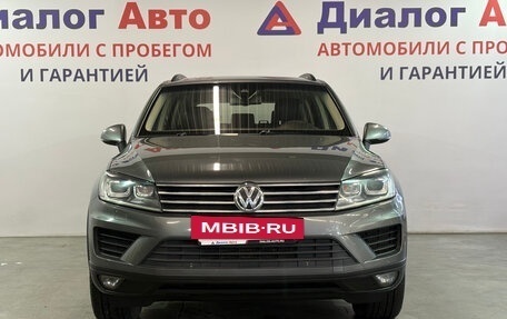 Volkswagen Touareg III, 2015 год, 2 157 000 рублей, 2 фотография