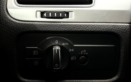 Volkswagen Touareg III, 2015 год, 2 157 000 рублей, 16 фотография