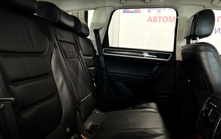 Volkswagen Touareg III, 2015 год, 2 157 000 рублей, 21 фотография