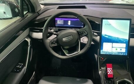 Geely Atlas, 2024 год, 4 017 190 рублей, 16 фотография