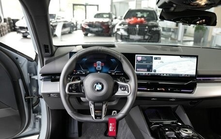 BMW 5 серия, 2025 год, 8 000 052 рублей, 9 фотография